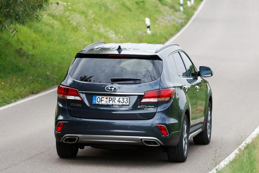  Hyundai Grand Santa Fe (DM) 2016 года  (фото 29 из 40)